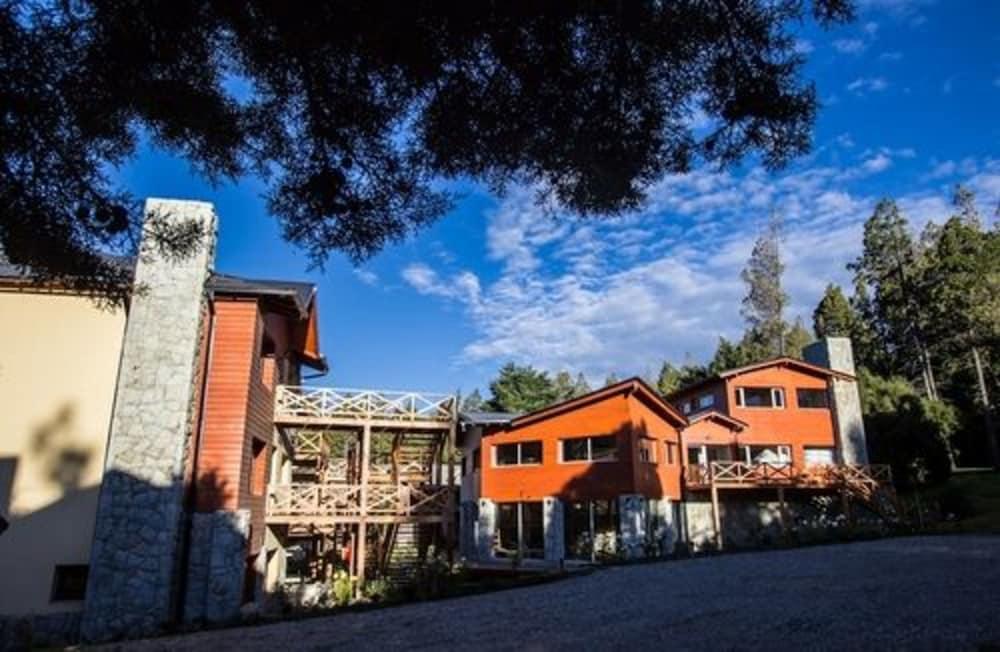 Los Robles Apart & Spa Aparthotel San Carlos de Bariloche Exterior photo