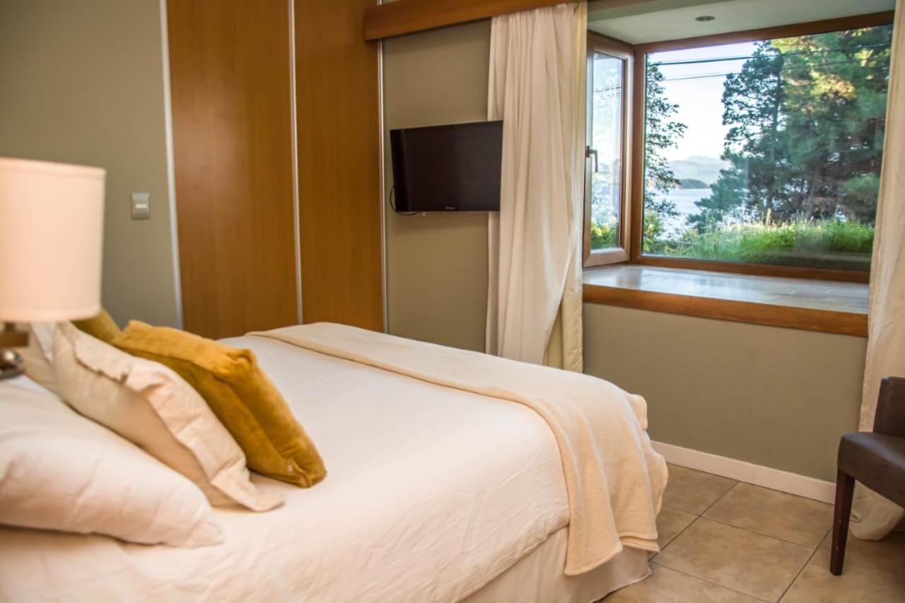 Los Robles Apart & Spa Aparthotel San Carlos de Bariloche Exterior photo