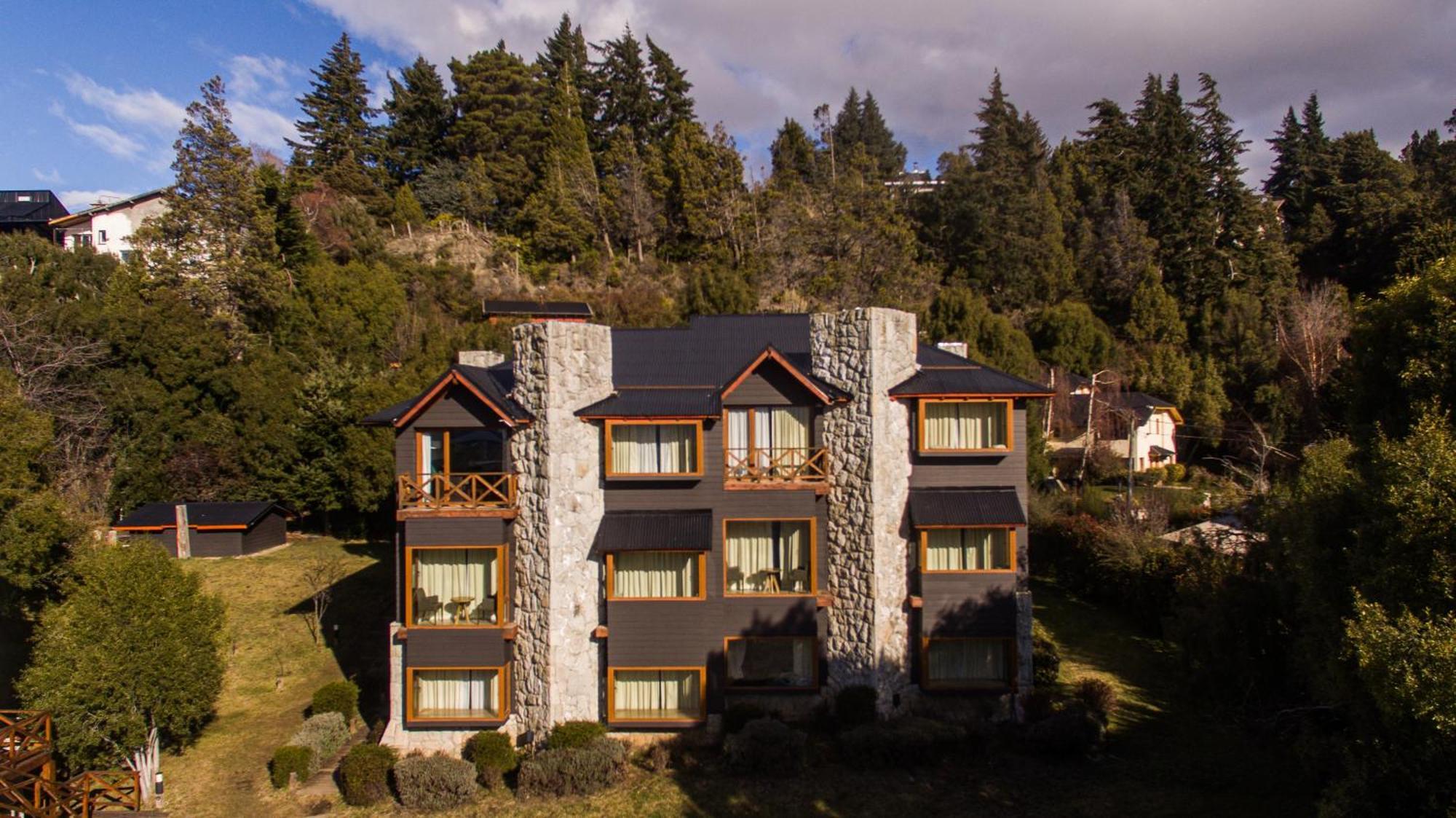 Los Robles Apart & Spa Aparthotel San Carlos de Bariloche Exterior photo