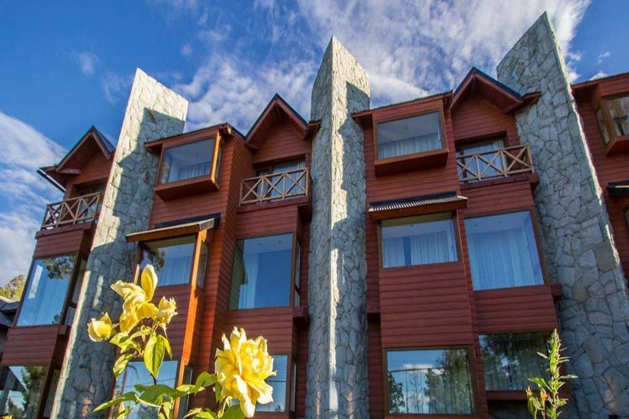 Los Robles Apart & Spa Aparthotel San Carlos de Bariloche Exterior photo